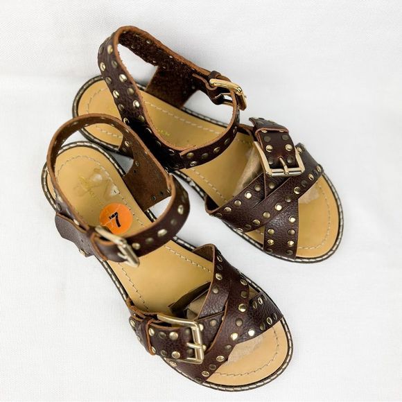 Kurt Geiger Shoes - Kurt Geiger brown thick leather sandals with gold metal rivets and buckles US 7